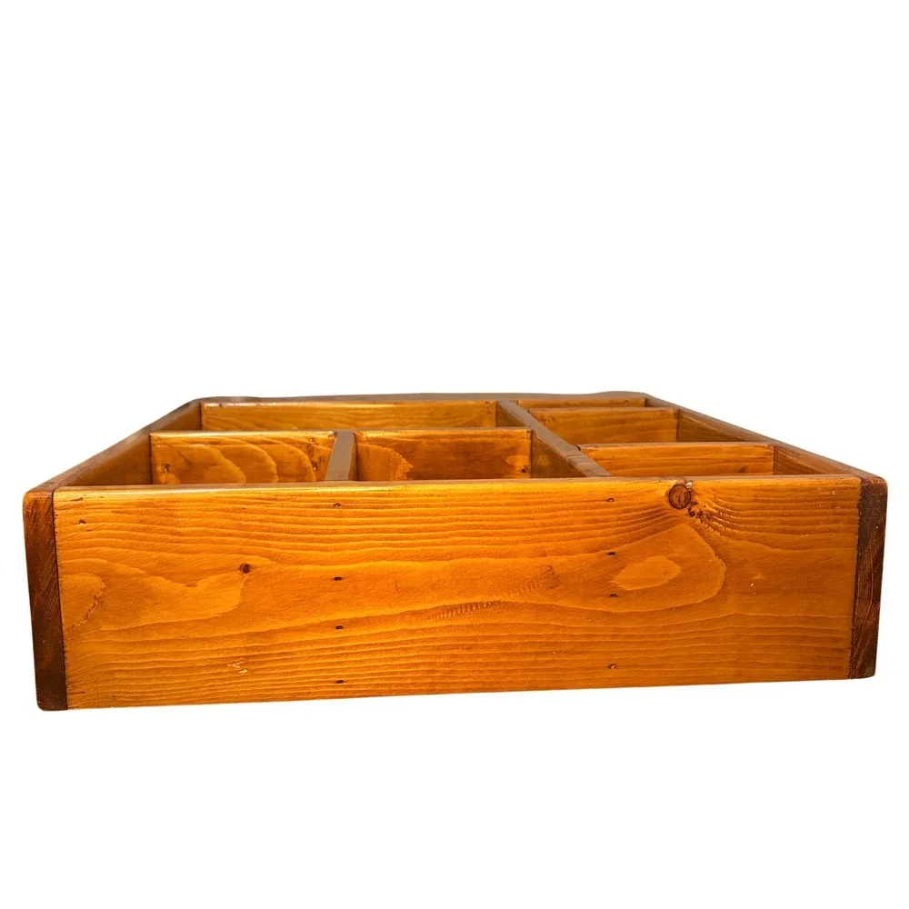 VTG 1970s Pine Wood‎ Shadow Box Wall Shelf Rustic Country Scalloped Display Case